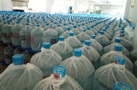 QGF-600-五加仑全自动桶装水生产线-张家港市锦丰镇三兴盛尔腾饮料包装机械厂