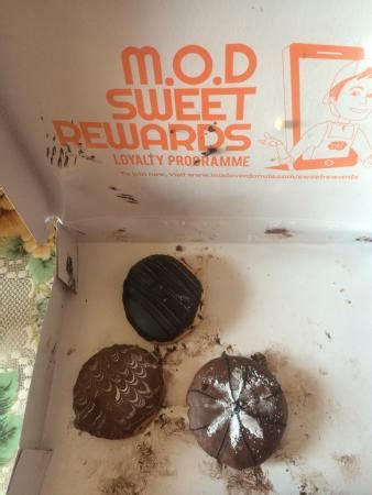 MAD OVER DONUTS, Mumbai - 63 Bhulabhai Desai Road Near Breach Candy ...