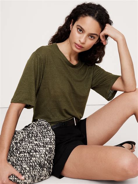 Relaxed Linen T-Shirt | Banana Republic