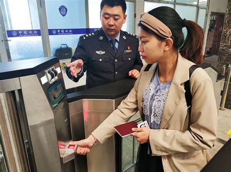 呼和浩特出入境 证件“一站式”服务-上海朗宴智能