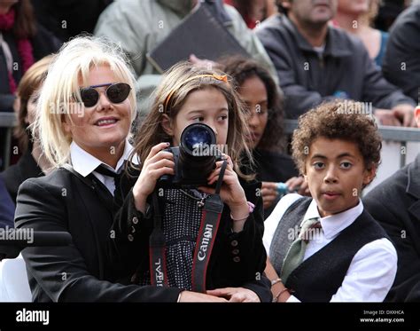 Deborra-Lee Furness Oscar Maximilian Jackman Ava Eliot Jackman Hugh ...