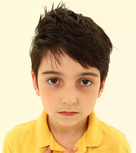 Enlarged Adenoids In Children: 5 Causes, Symptoms & Treatments