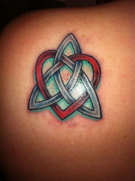 Celtic Family Knot Tattoo - Tattoo Style Trends