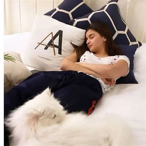 Tired Of Being Tired? Here’s How I’m Hitting Reset On My Sleep Schedule