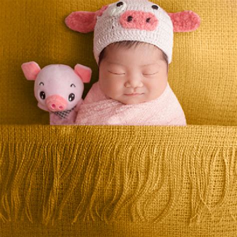 Babymoon Big Size Tassel Layer| Blanket Basket Filler | Baby Photograp ...