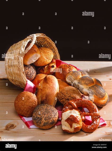 Various types of bread rolls, bakery Stock Photo - Alamy