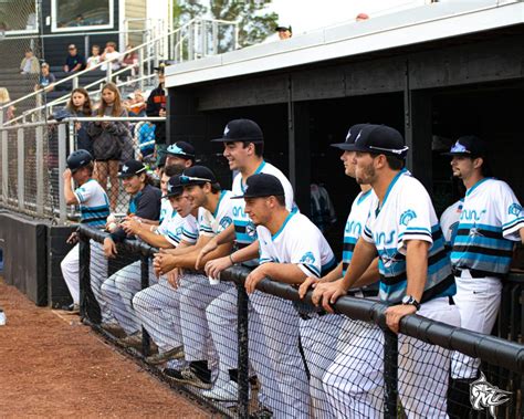 Peninsula Pilots vs. Morehead City Marlins, War Memorial Stadium - VA ...