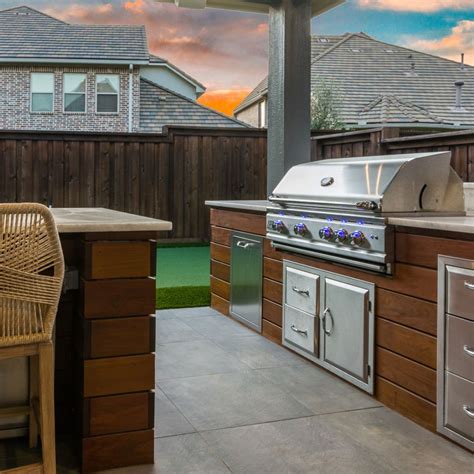 How To Customize Your Outdoor Kitchen - Learn More
