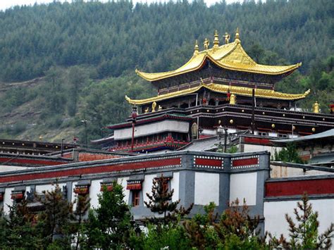 藏传佛教北方四大名寺之一，夏琼寺的历史你了解吗？_百科TA说