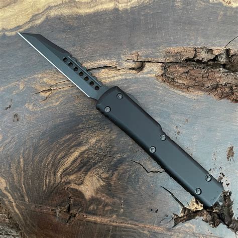 Microtech UTX-70 Warhound Shadow DLC Standard Signature Series 419W ...