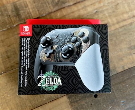 Nintendo Switch Pro Controller - Legend of Zelda: | Ubuy India