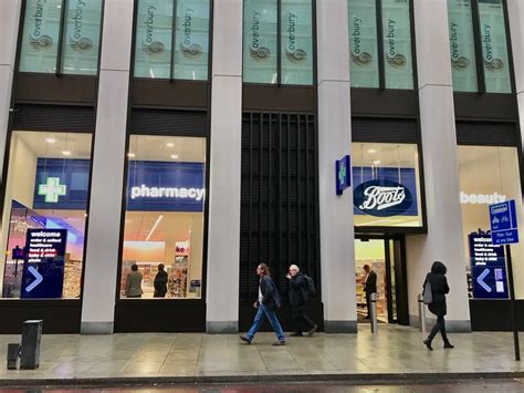 Boots UK - Boots UK Unveils its Brand New Health and Beauty Destination ...