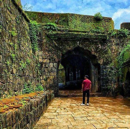 Manjarabad Fort (Sakleshpur) - 2020 What to Know Before You Go (with ...