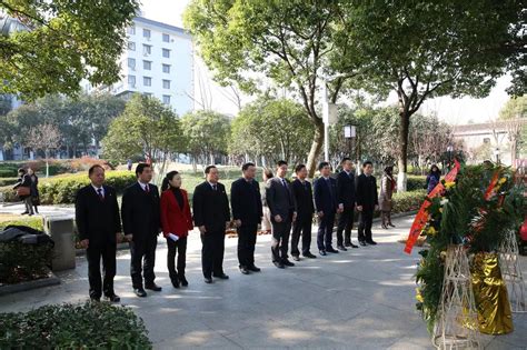 黄冈市纪委监委领导班子成员 瞻仰第一届中央监察委员会旧址