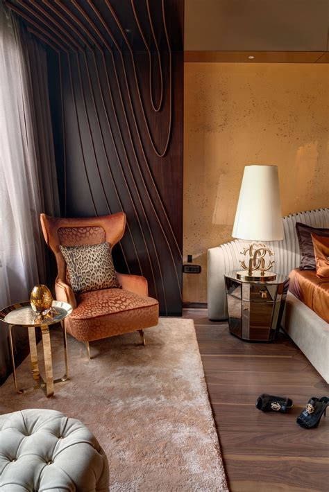 Mumbai: This plush apartment by Zero9 is all about luxury and opulence ...