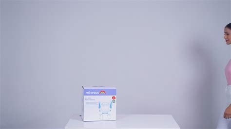 bloom hip seat baby carrier green 2999 mrp inclusive of all taxes no ...