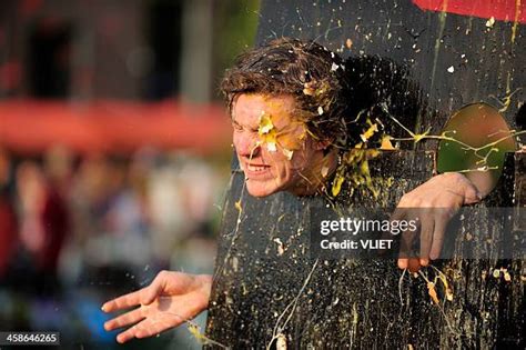 HowToBasic Egg Throw 的图像结果