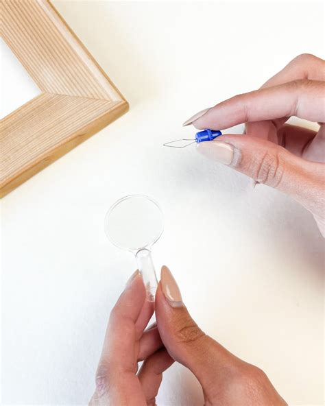 Needle Threader & Magnifier 的图像结果