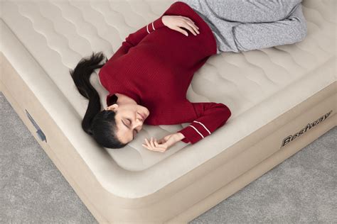 (69050)Bestway® 80" x 60" x 18"/2.03m x 1.52m x 46cm Fortech Airbed Qu ...