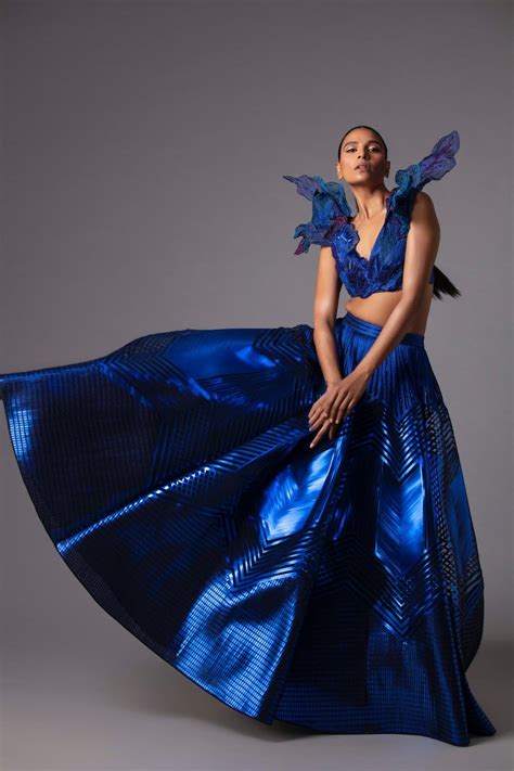 Amit Aggarwal Unveils His All New Digital Store at FDCI India Couture ...