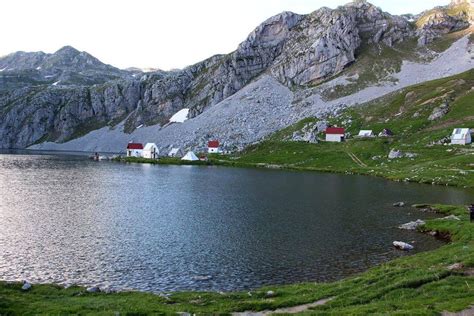 Moračke planine i kanjon reke Mrtvice, Kapetanovo Jezero 1678 mnv ...