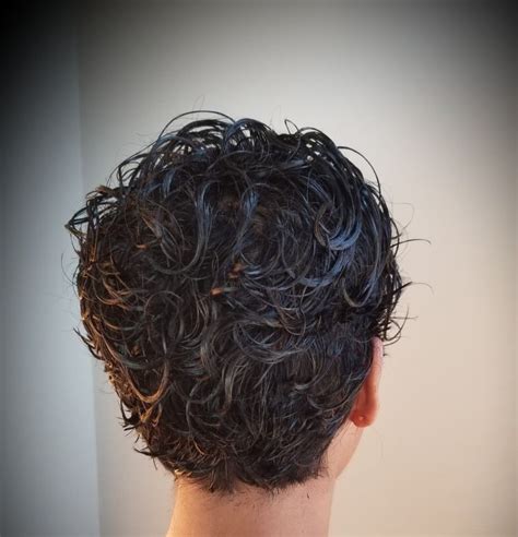Fresh curly pixie cut | Men haircut curly hair, Short curly haircuts ...