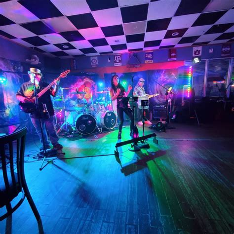 Pearls of Trinity is BACK at Sidelines Sports Bar and Grill, Sidelines ...