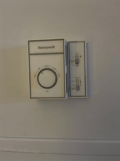 Need to replace old dial Honeywell thermostat in fan coil condo : r ...