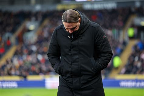 Leeds United and Burnley told how much 15-goal Championship star will ...