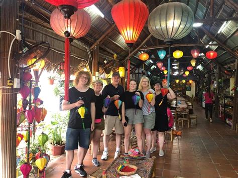 Da Nang Vietnam Local People 的图像结果