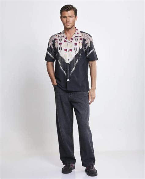 Buy Lisat - Black Boxy Fit Abstract Print Shirt| Rare Rabbit