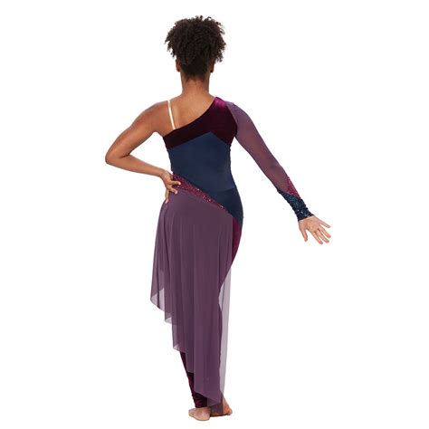 22100 - Reverence Performance Dance Apparel & Reverence University