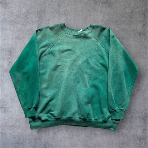 〜1990s Hanes Sun Fade raglan sleeve sweat 【高円寺店】 | What’z up