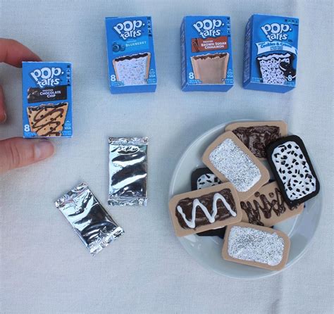 Make Your own Pop-Tarts for Dolls | Food printables, Mini barbie dolls, Barbie food