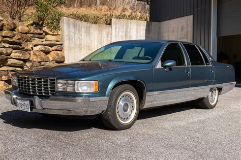 1994 Cadillac Fleetwood Brougham for Sale - Cars & Bids