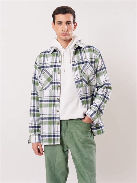 Buy Relaxed Fit Plaid Shacket Online at Best Price | 5Feet11