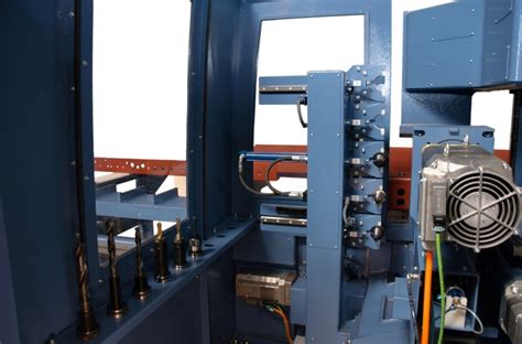 CNC maching centre: Drillflex DF - Haco