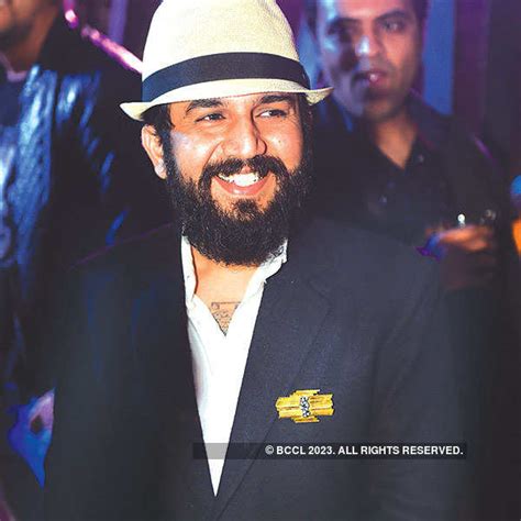 Aishwarya and Ranee during the annual calendar launch of Indian ...