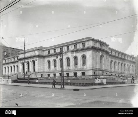 Libraries collection of b hi-res stock photography and images - Alamy