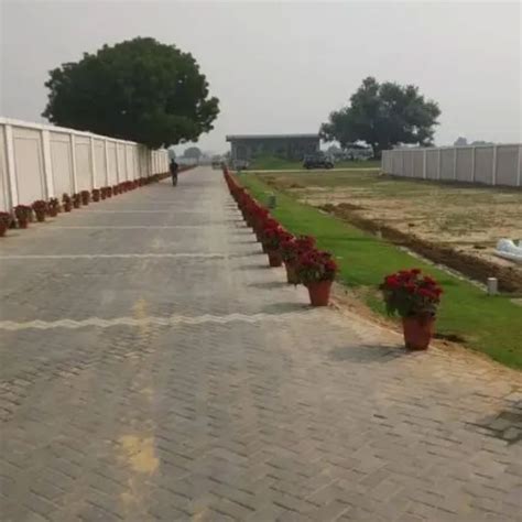 Flats for Sale in Meffier Golden Park, Sohna Sector 4 Gurgaon : Resale ...