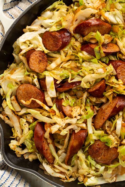 Kielbasa and Cabbage Skillet - Easy Healthy Recipes