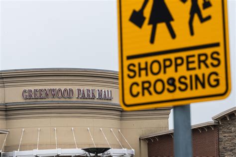 EE. UU.: tiroteo en centro comercial de Indiana dejó cuatro víctimas ...