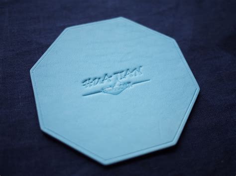 【仿皮超纤】现货供应西雅图箱包皮革撕拉力强劳保用品用超纤皮革-阿里巴巴