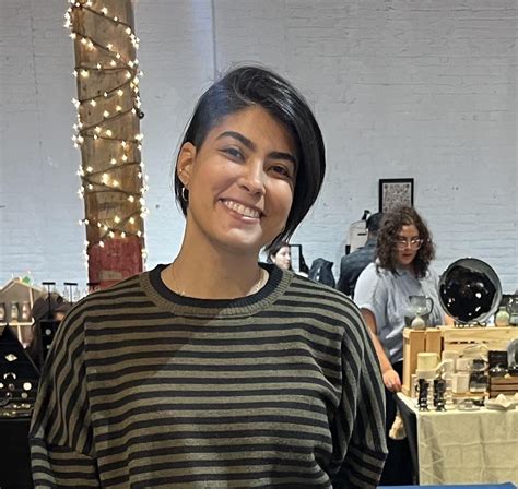 Go back to pixie cut or keep growing out undercut bob situation : r ...