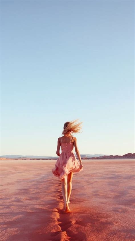 Running Girl 的图像结果