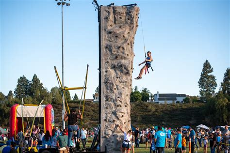 July 4th holiday off to a bang on the 3rd of July at Arroyo Vista ...