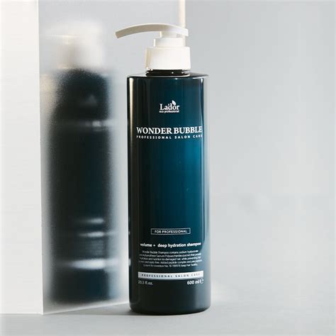 Lador Wonder Bubble Shampoo - 600ml - Deep Hydrating Foam for Volume ...
