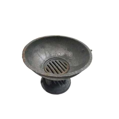 Madhura eStores Cast Iron Traditional Kummuti Aduppu or Stove Manual ...