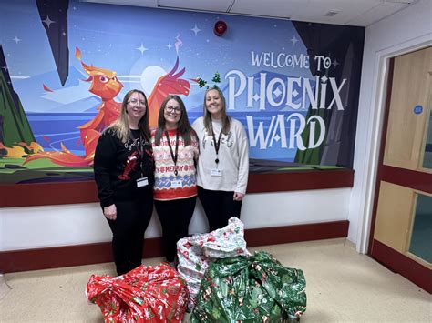 MACL spreads Christmas cheer at Broomfield Hospital Children’s Ward - MACL