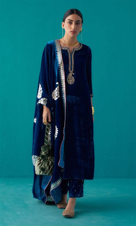 Khizaan Foils Sphire Blue straight kurta set with foil paisley shawl ...